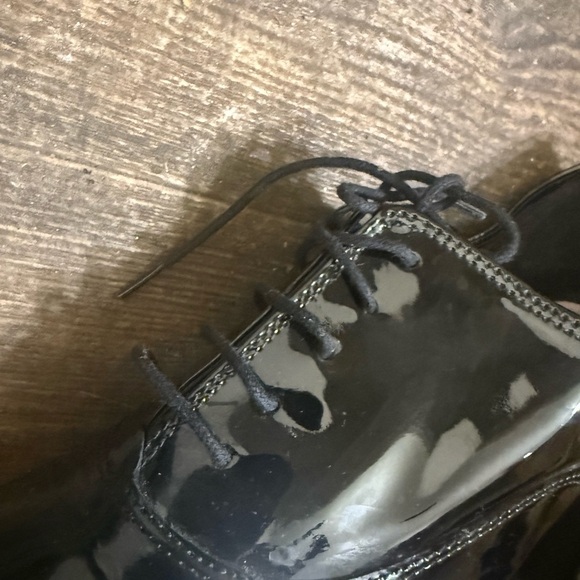 Repetto size 38 (8)worn under 5 times
Glossy Black patent leather Platform Shoes - Picture 7 of 14